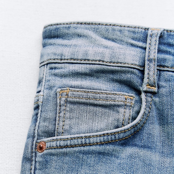 ZARA SCULPTED HIGH RISE TRF SKINNY JEANS - Picture 6 of 6